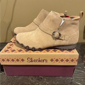 Skechers Women’s Bikers Lite Suede Ankle Boots